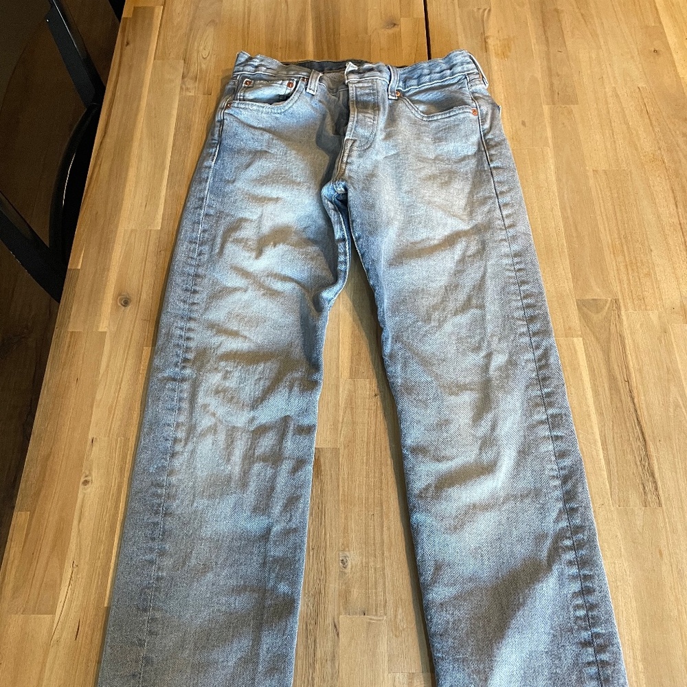 Men’s Levi’s 501 jean 30x32 button fly